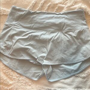 Lululemon high rise speed up short 2.5